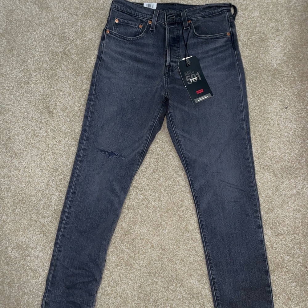 Levi Skinny 501 Jean